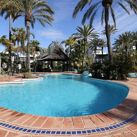 Frontline Paradise Townhouse בית נופש *