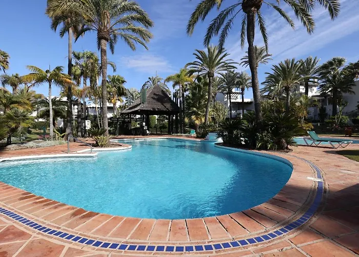 Frontline Paradise Townhouse *