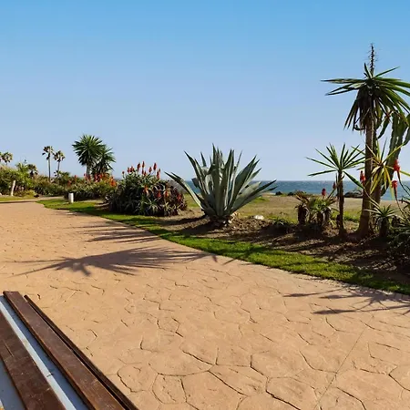 Frontline Paradise Townhouse * Estepona